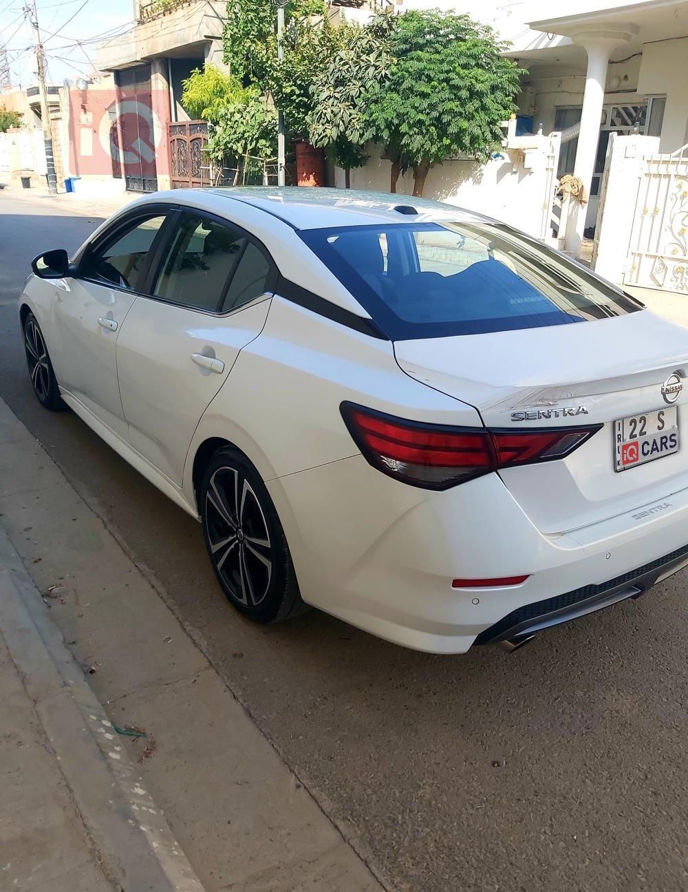 نيسان سنترا